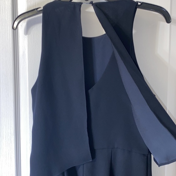 Simply elegant Jumpsuit - Picture 8 of 9